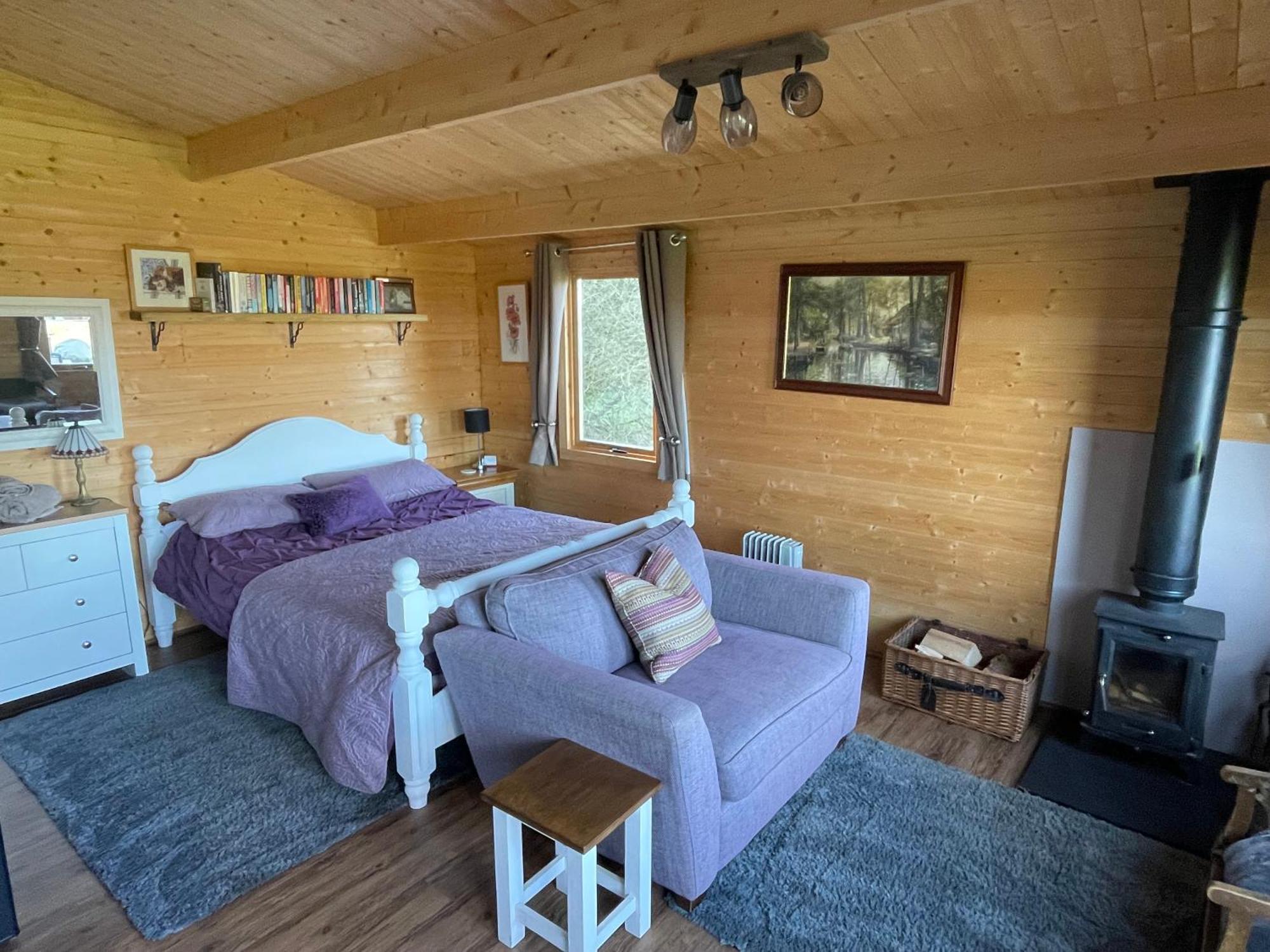 Cosy Cabin In Annie'S Meadow West Meon Екстериор снимка